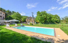 Amazing home in Città di Castello with Outdoor swimming pool, WiFi and 3 Bedrooms